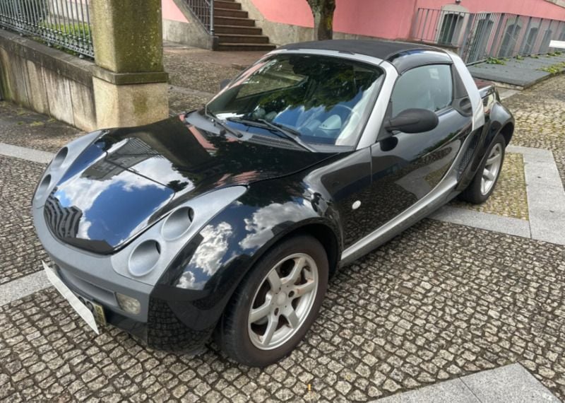 Preto Usado 2005 Smart Roadster Cabrios | € 6.750 (Preço justo) - Imagem 1/4