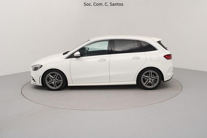 Usado Mercedes B180 AMG 116 HP (85 kW) 2024 Branco Monovolume