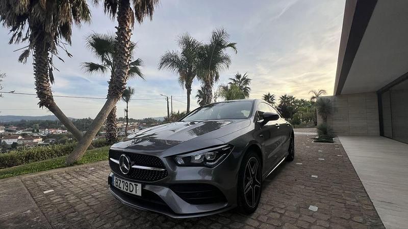 Usado 2021 Mercedes CLA250 AMG line Sedan | € 31.500 - Imagem 1/4