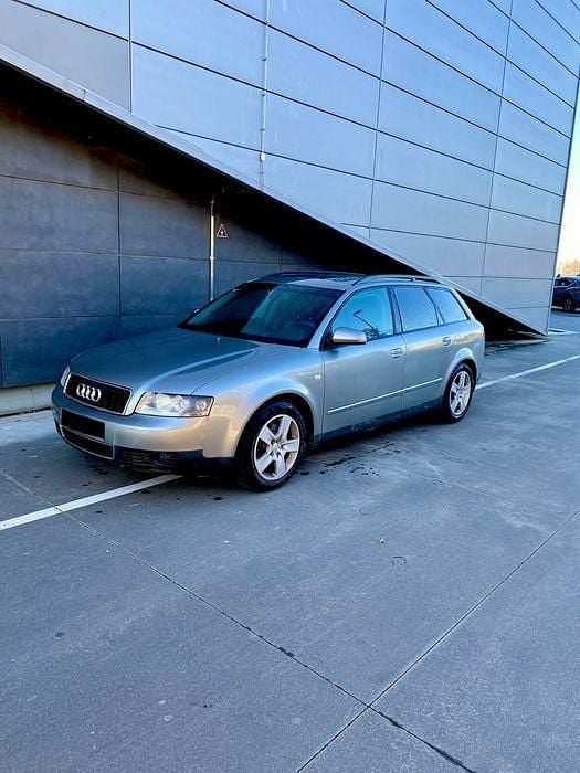 Usado 2002 Audi A4 Sport | € 5.000 (Preço elevado) - Imagem 1/4