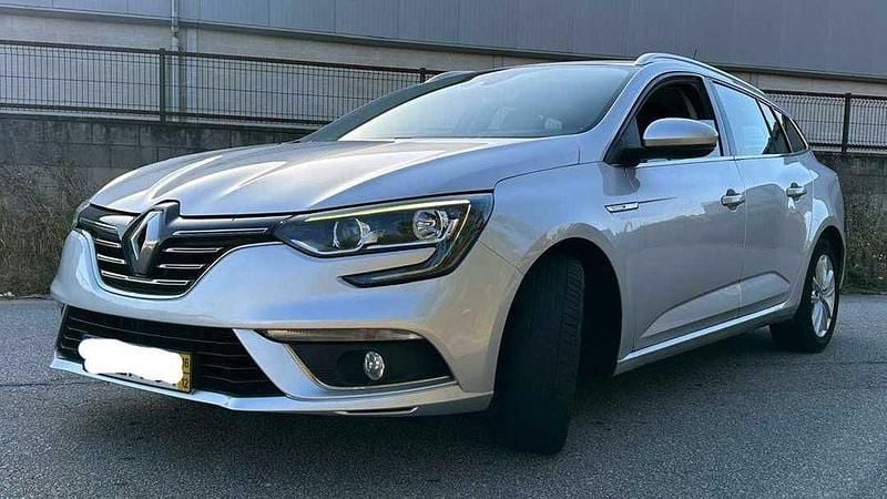 Usado 2016 Renault Mégane III Sedan | € 9.900 (Preço justo) - Imagem 1/4