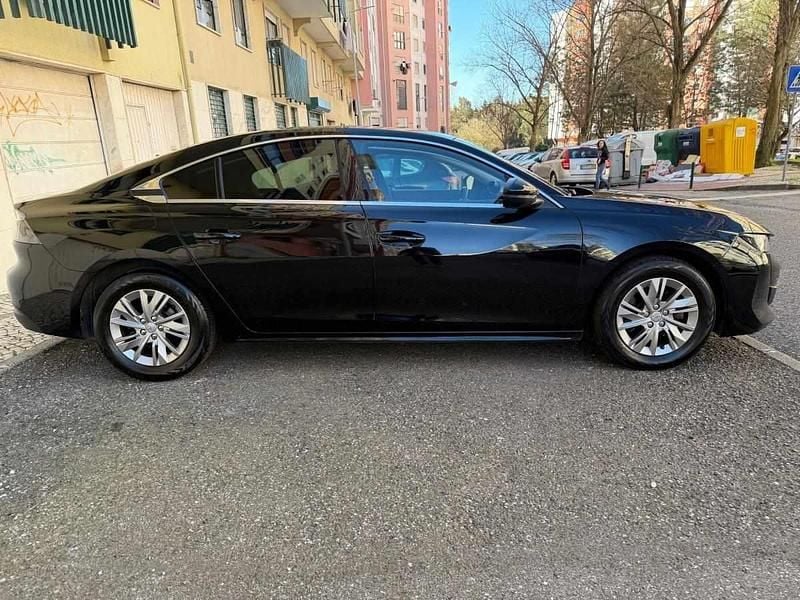 Usado Peugeot 508 Allure 130 HP (95 kW) 2019 Preto Sedan
