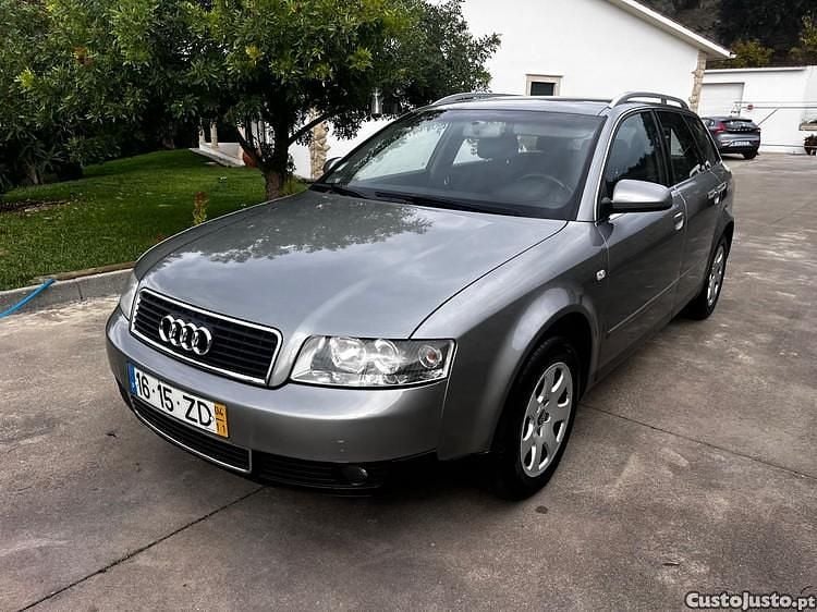 Cinza Usado 2004 Audi A4 Carrinha | € 5.800 (Preço justo) - Imagem 1/1
