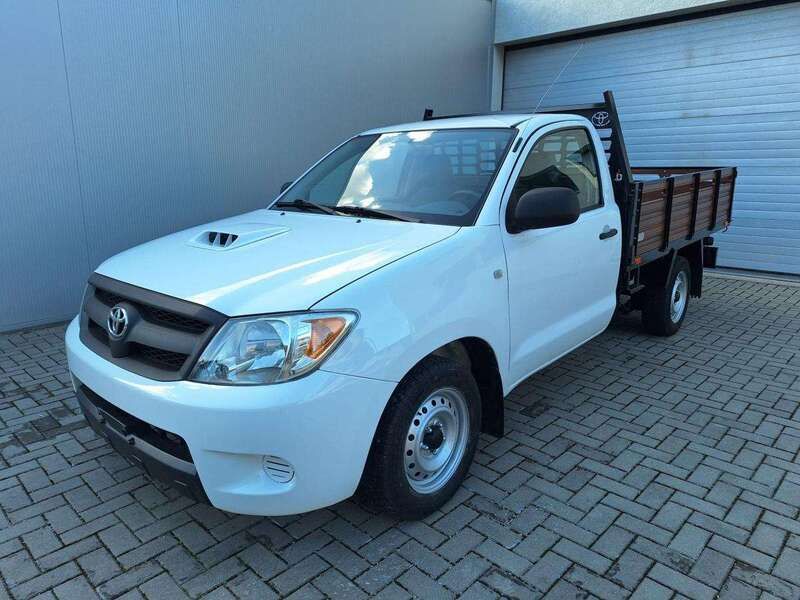 Branco Usado 2007 Toyota HiLux Pickup | € 13.500 - Imagem 1/4