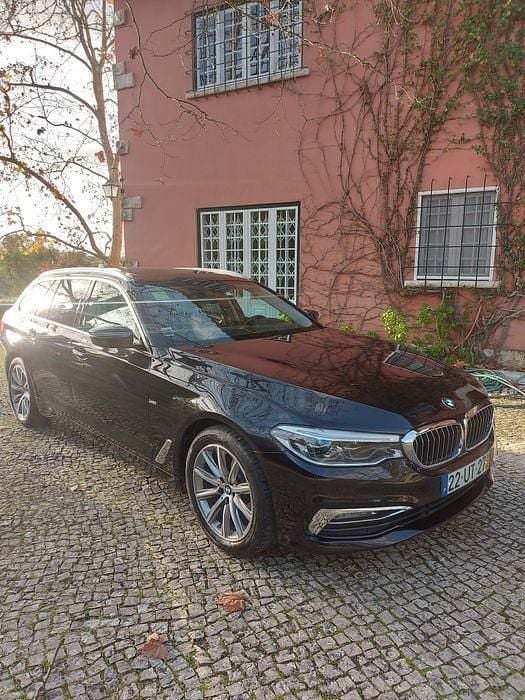 Usado 2018 BMW 520 Luxury Line Carrinha | € 31.999 (Preço justo) - Imagem 1/4