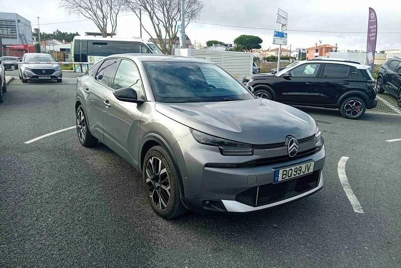 Usado Citroën e-C4 114 kW (156 HP) 2025 Outra Citadino