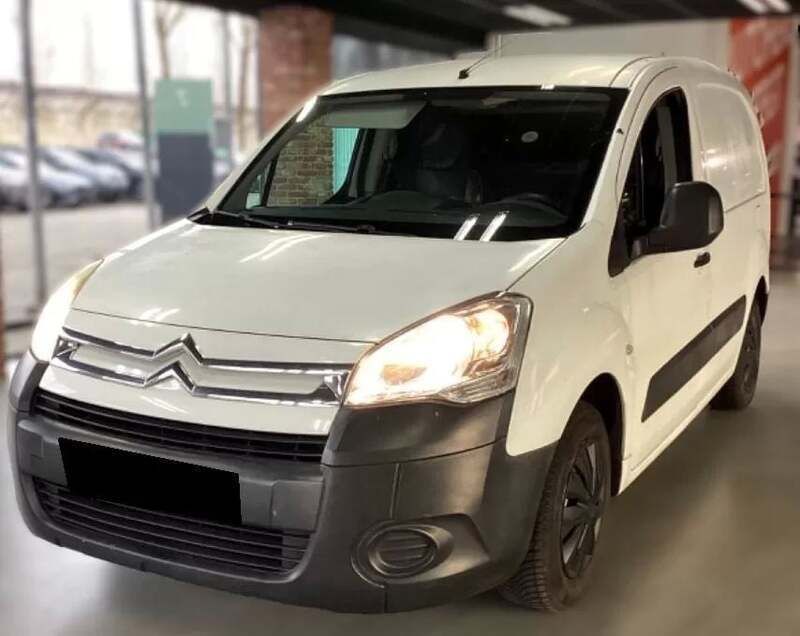 Branco Usado 2012 Citroën Berlingo Monovolume | € 5.990 (Preço justo) - Imagem 1/4