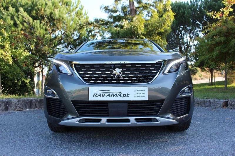 Usado Peugeot 3008 GT-line 130 HP (95 kW) 2019 Cinza Carrinha