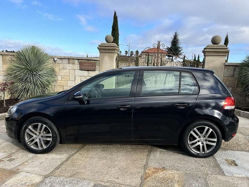 Usado 2008 VW Golf VI Citadino | € 7.000 (Preço justo) - Imagem 1/4