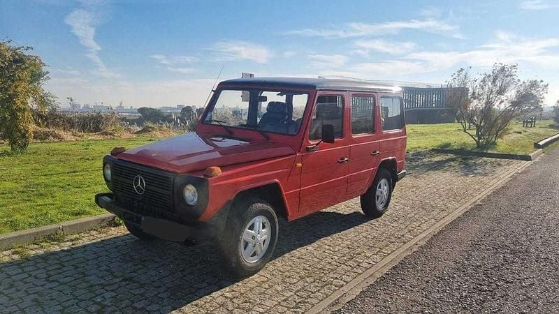 Usado 1983 Mercedes G300 SUV | € 24.000 - Imagem 1/4