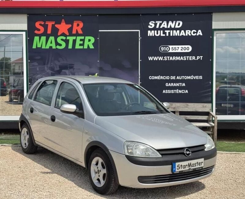 Cinzento Usado 2001 Opel Corsa Citadino | € 3.250 (Preço justo) - Imagem 1/4
