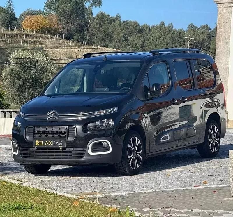 Preto Usado 2021 Citroën Berlingo Shine Carrinha | € 18.500 (Caro) - Imagem 1/4