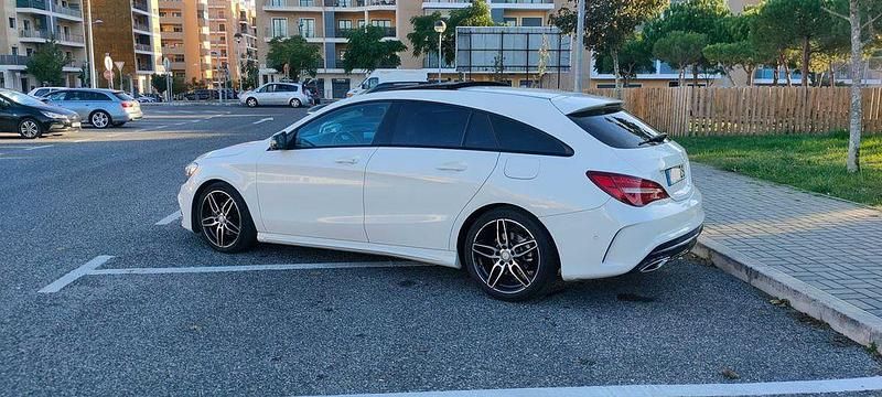Usado 2017 Mercedes CLA180 Shooting Brake AMG line Carrinha | € 19.450 (Preço justo) - Imagem 1/4