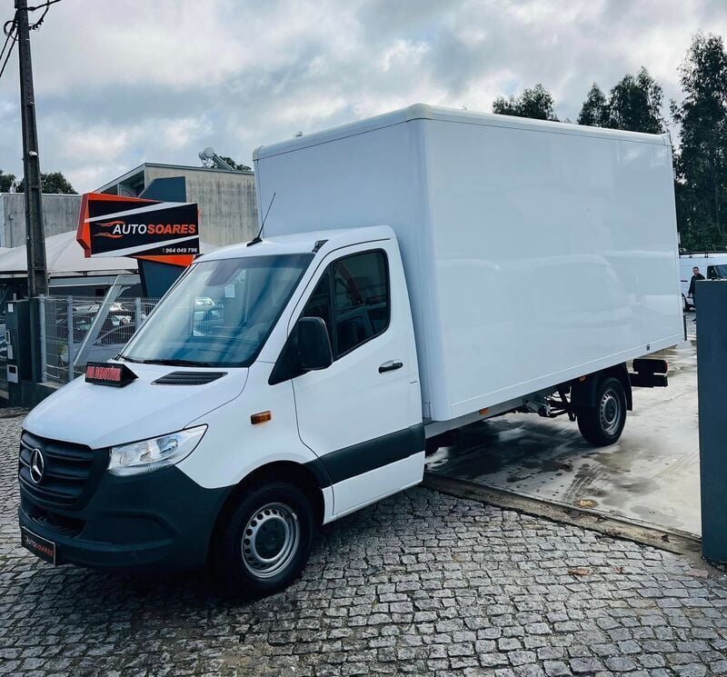 Branco Usado 2020 Mercedes Sprinter Van | € 35.500 (Preço justo) - Imagem 1/4