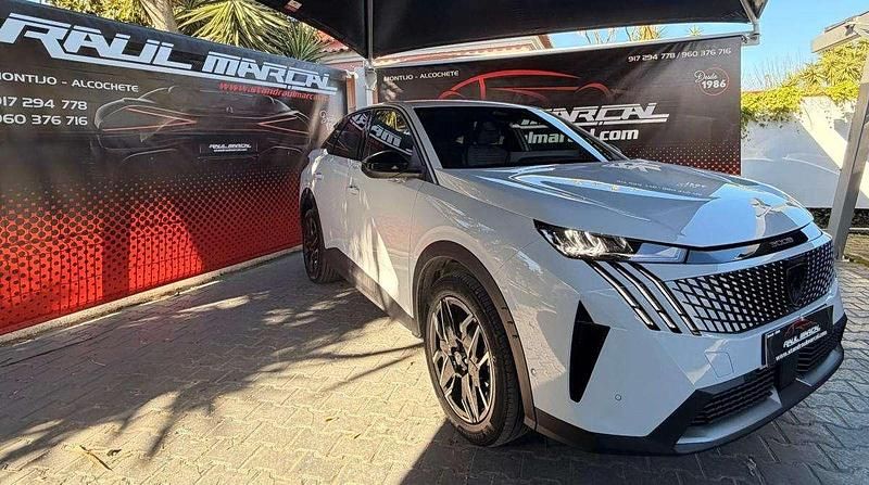 Branco Usado 2025 Peugeot 3008 Allure Carrinha | € 35.990 (Caro) - Imagem 1/4