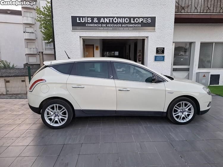 Outra Usado 2008 Lancia Delta Citadino | € 6.850 - Imagem 1/1