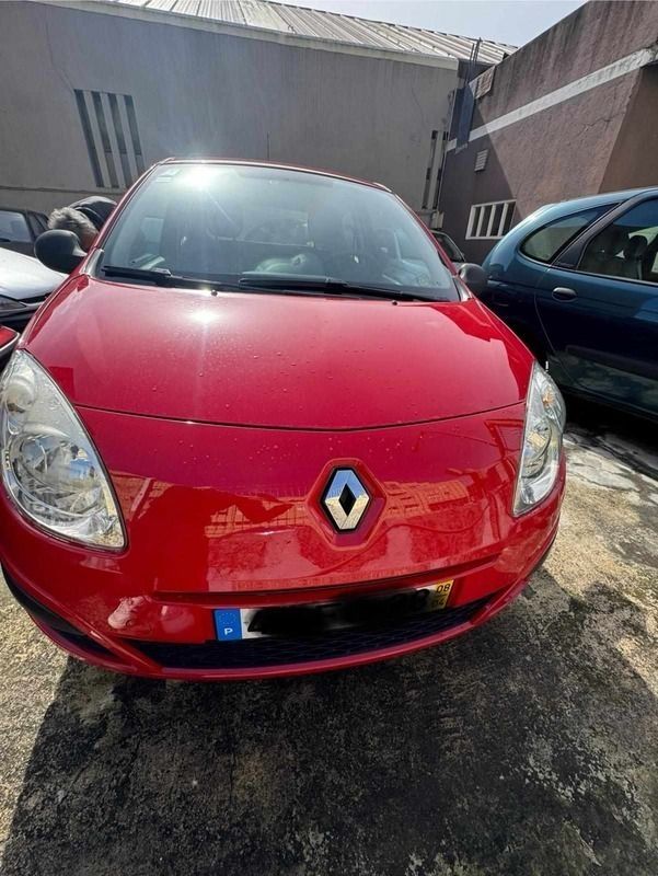 Vermelho Usado 2008 Renault Twingo Citadino | € 4.300 - Imagem 1/4