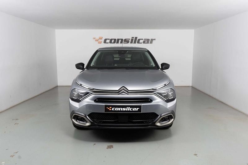 Cinza Usado 2022 Citroën e-C4 Live SUV | € 19.980 (Preço justo) - Imagem 1/4