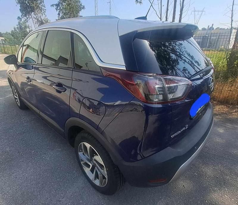 Usado Opel Crossland X 120 HP (88 kW) 2018 Azul SUV