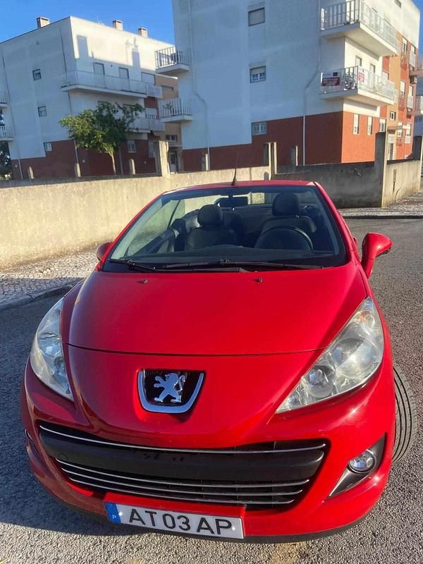Vermelho Usado 2009 Peugeot 207 Cabrios | € 7.300 (Preço justo) - Imagem 1/4