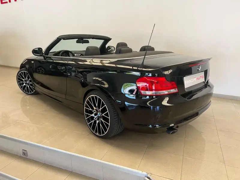 Usado BMW 123 204 HP (150 kW) 2012 Preto Citadino