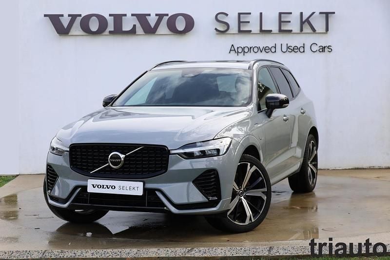 Cinza vapour Usado 2023 Volvo XC60 Plus SUV | € 49.800 (Preço justo) - Imagem 1/4