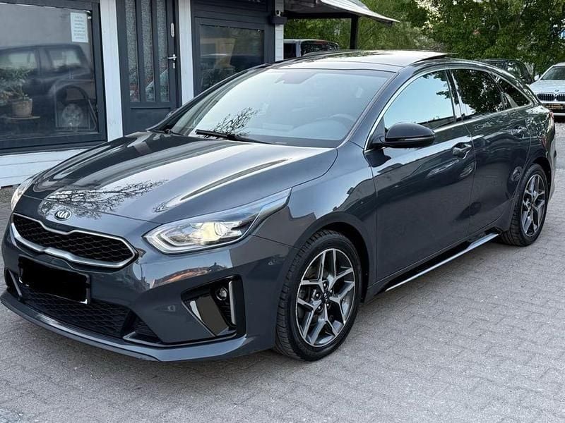 Usado 2019 Kia ProCeed GT GT-Line Citadino | € 18.000 - Imagem 1/4