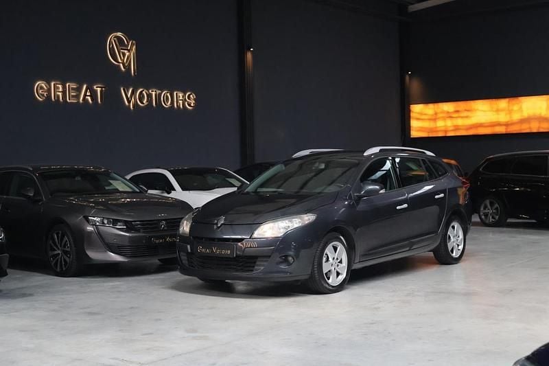 Antracite Usado 2010 Renault Mégane III | € 7.500 (Preço justo) - Imagem 1/4