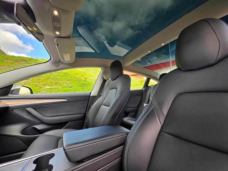 Usado Tesla Model 3 208 kW (283 HP) 2022 Preto Sedan