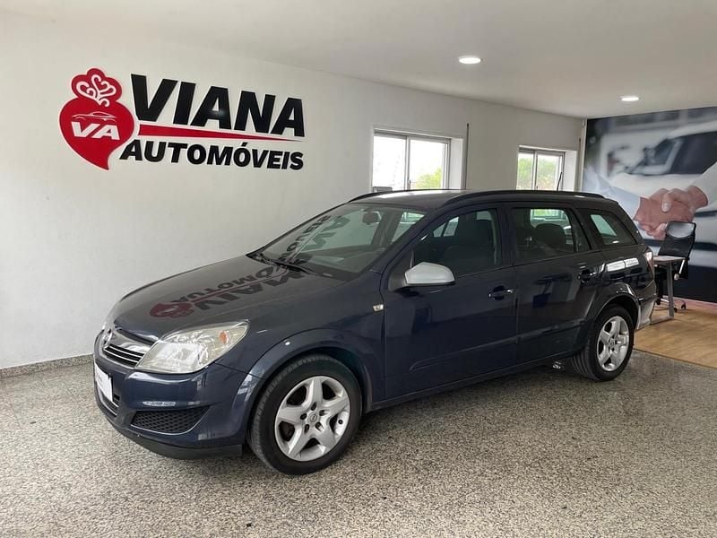 Cinzento Usado 2007 Opel Astra Cosmo Carrinha | € 3.990 (Bom preço) - Imagem 1/4