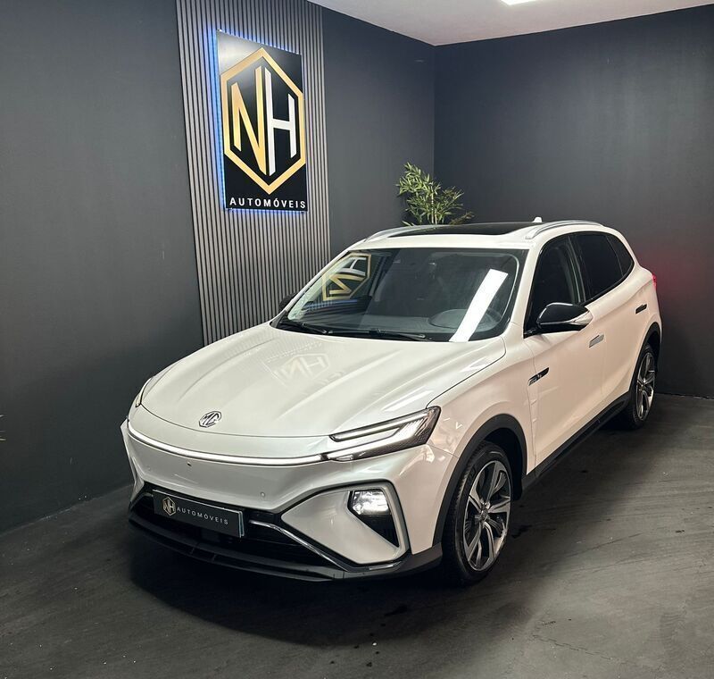 Branco Usado 2022 MG Marvel R Performance SUV | € 25.900 - Imagem 1/4