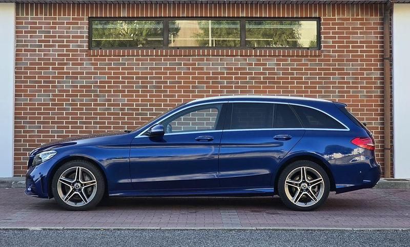 Usado Mercedes C300e AMG 306 HP (225 kW) 2020 Sedan