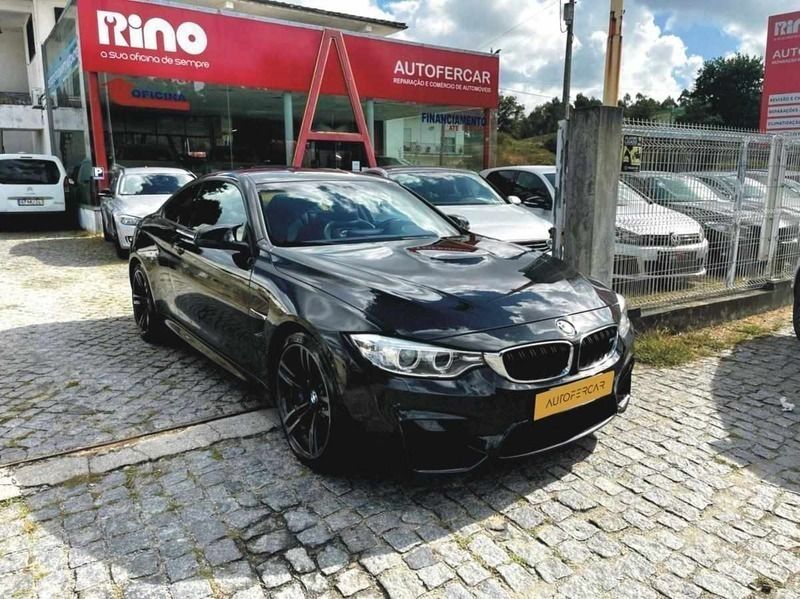 Preto Usado 2015 BMW M4 Coupé | € 53.000 (Caro) - Imagem 1/4