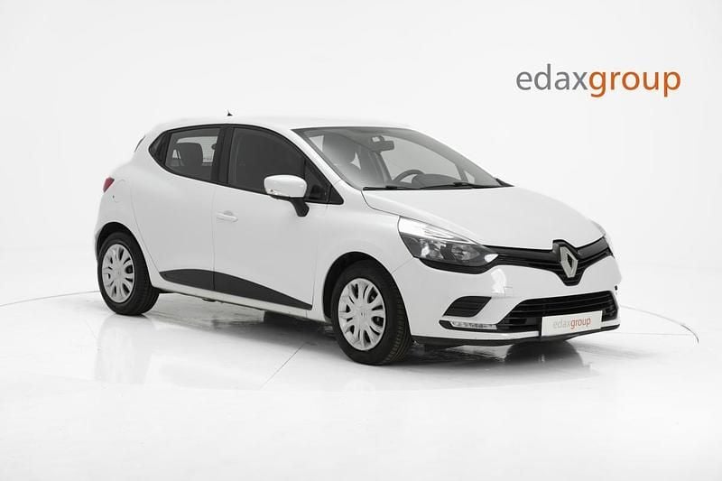 Usado Renault Clio IV Zen 75 HP (55 kW) 2016 Branco