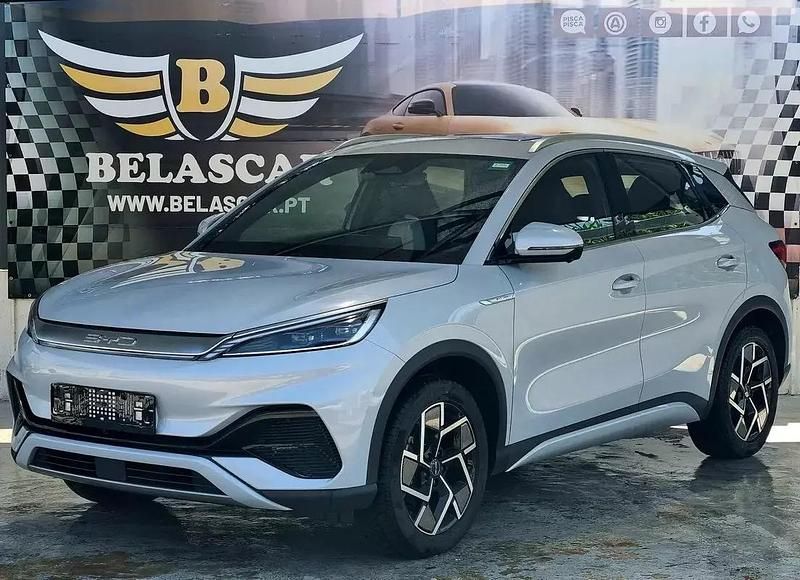 Branco Usado 2024 BYD Atto 3 Design SUV | € 28.990 (Preço justo) - Imagem 1/4