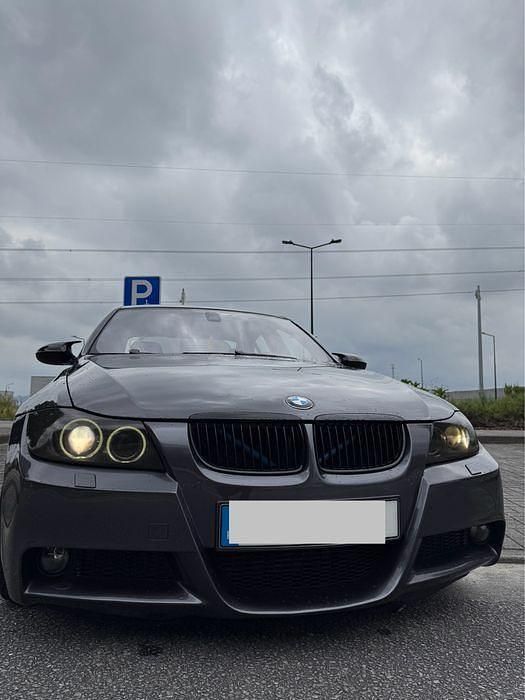 Usado 2008 BMW 320 Sedan | € 8.900 (Preço justo) - Imagem 1/4