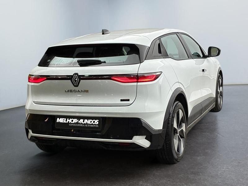 Usado Renault Mégane IV 95 kW (130 HP) 2024 Branco