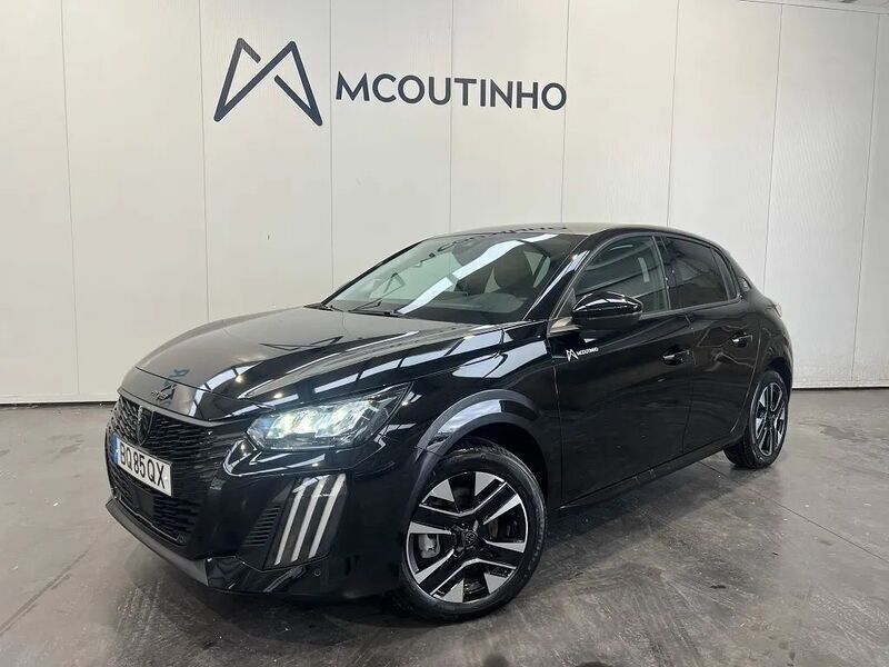 Preto Usado 2025 Peugeot e-208 Allure Citadino | € 30.500 (Preço justo) - Imagem 1/4