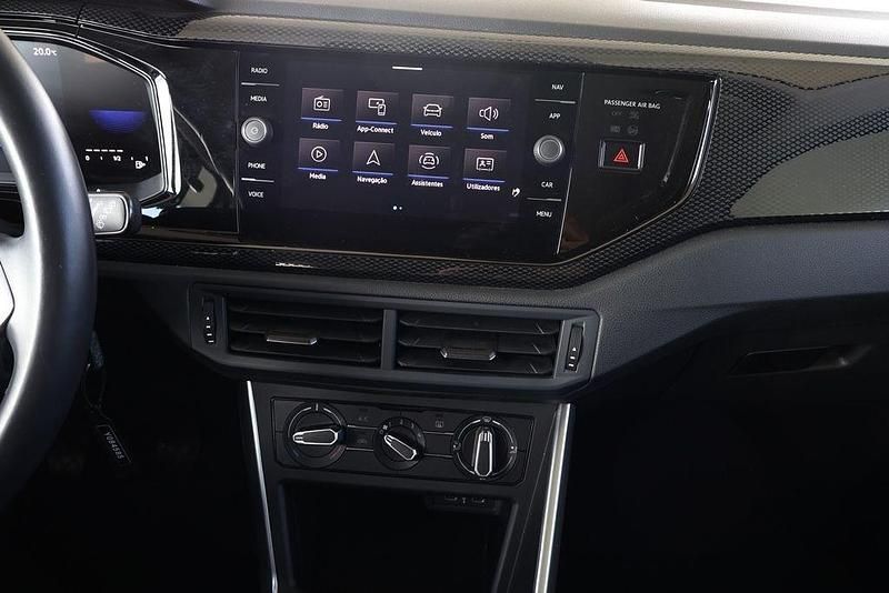 Usado VW Taigo 95 HP (69 kW) 2024 Cinza SUV