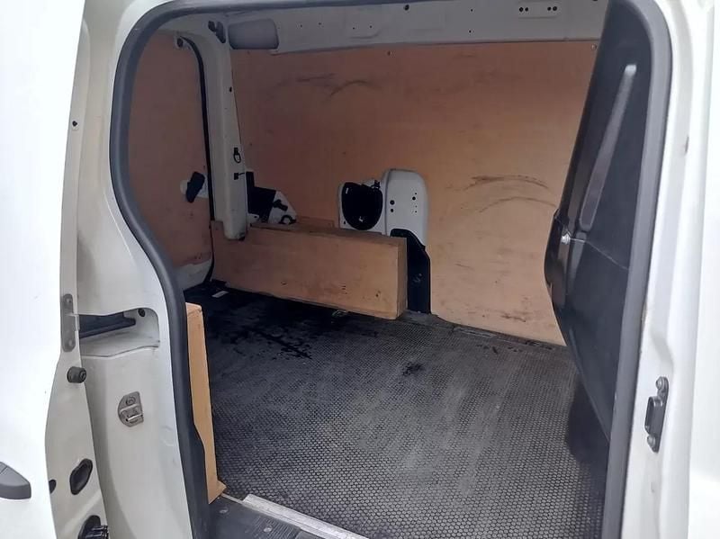 Usado Renault Kangoo 95 HP (69 kW) 2022 Branco Carrinha