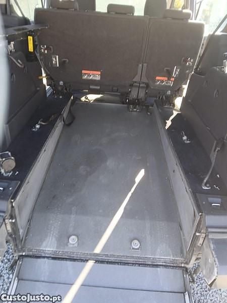 Branco Usado 2017 Ford Tourneo Carrinha | € 18.000 - Imagem 1/1