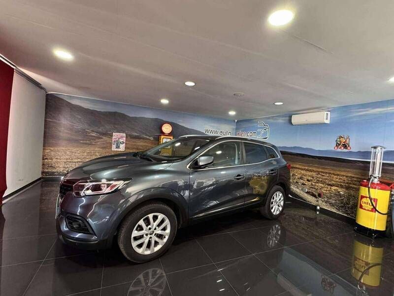 Cinza Usado 2020 Renault Kadjar Zen SUV | € 17.950 (Bom preço) - Imagem 1/4