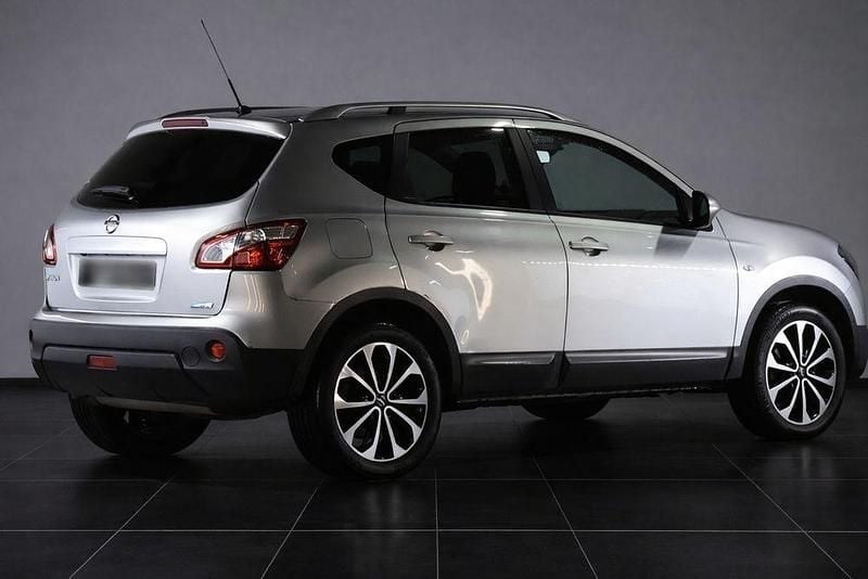 Usado Nissan Qashqai Premium Edition 130 HP (95 kW) 2012 SUV