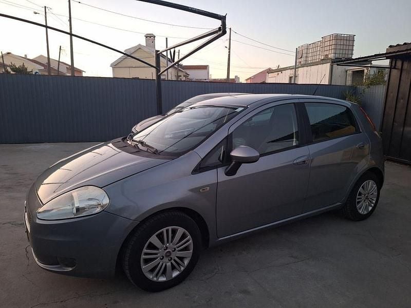 Usado 2008 Fiat Punto Citadino | € 3.000 (Super Preço) - Imagem 1/4
