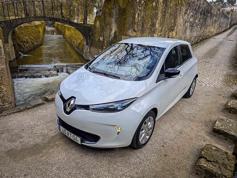 Usado Renault Zoe 64 kW (88 HP) 2014 Branco Citadino