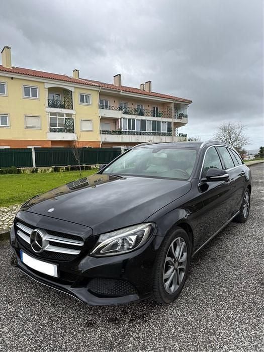 Usado Mercedes C250 Avantgarde 204 HP (150 kW) 2015 Sedan