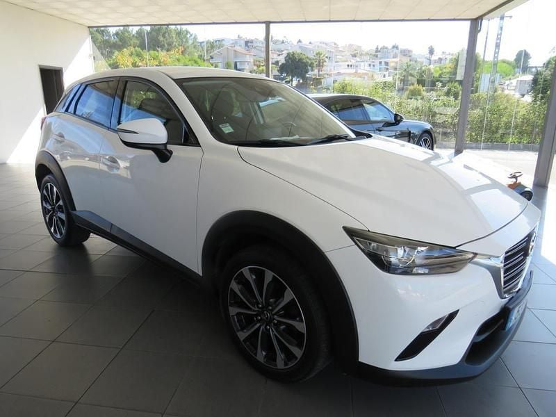 Branco Usado 2019 Mazda CX-3 SUV | € 17.450 (Preço justo) - Imagem 1/4