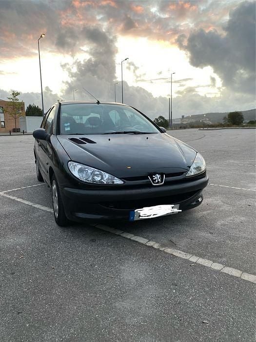 Usado 2005 Peugeot 206 CC Cabrios | € 2.000 - Imagem 1/4
