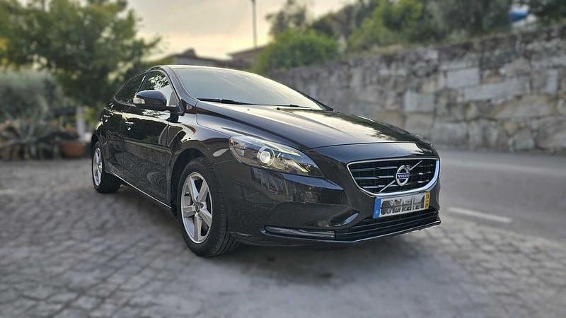 Usado 2013 Volvo V40 Carrinha | € 9.850 (Bom preço) - Imagem 1/4