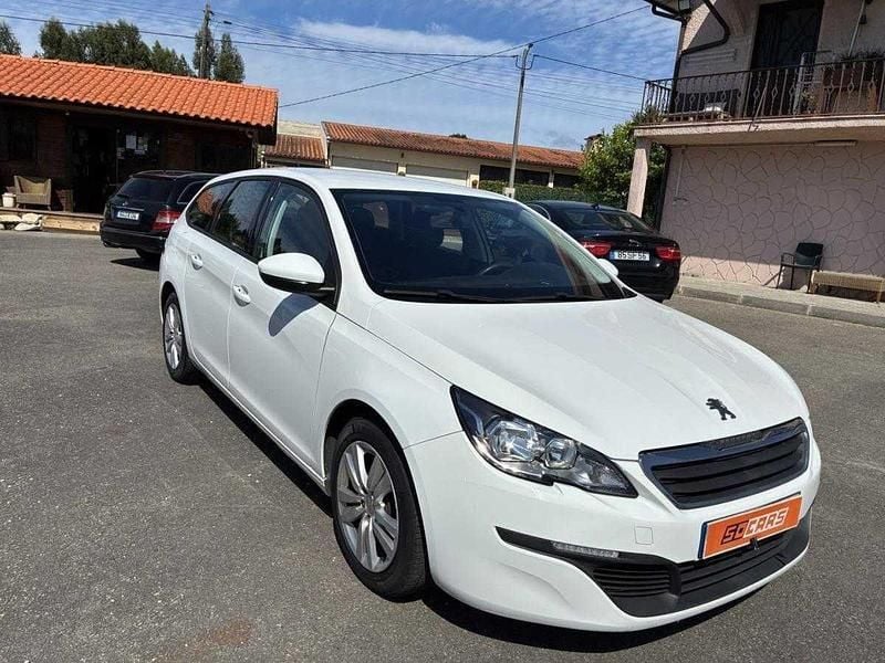 Branco Usado 2014 Peugeot 308 | € 8.950 (Super Preço) - Imagem 1/4